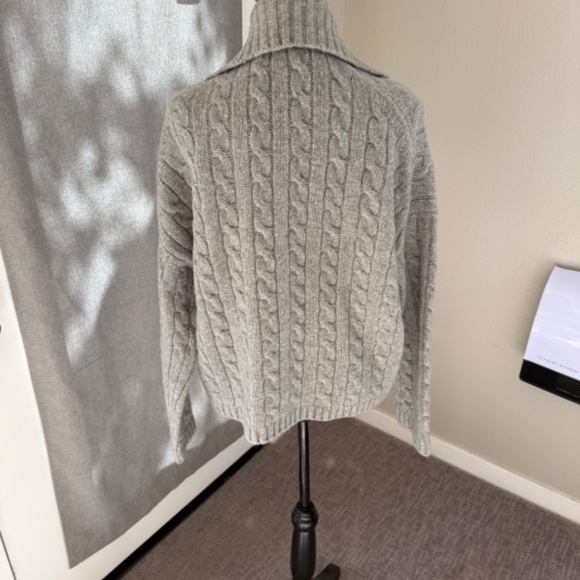 New with Tags Sweater - Picture 3 of 5